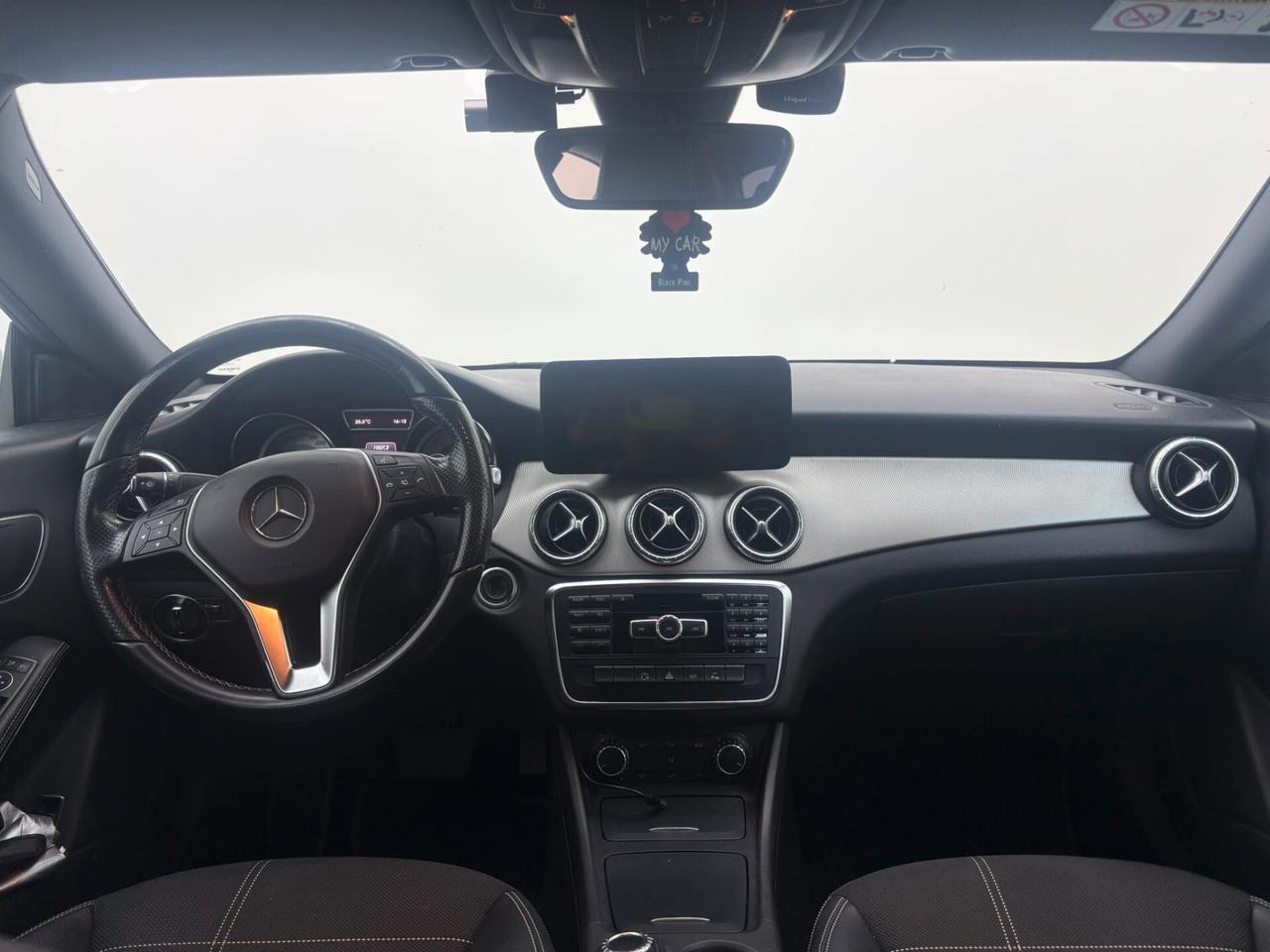 Mercedes-benz CLA 220 CDI Automatic Premium