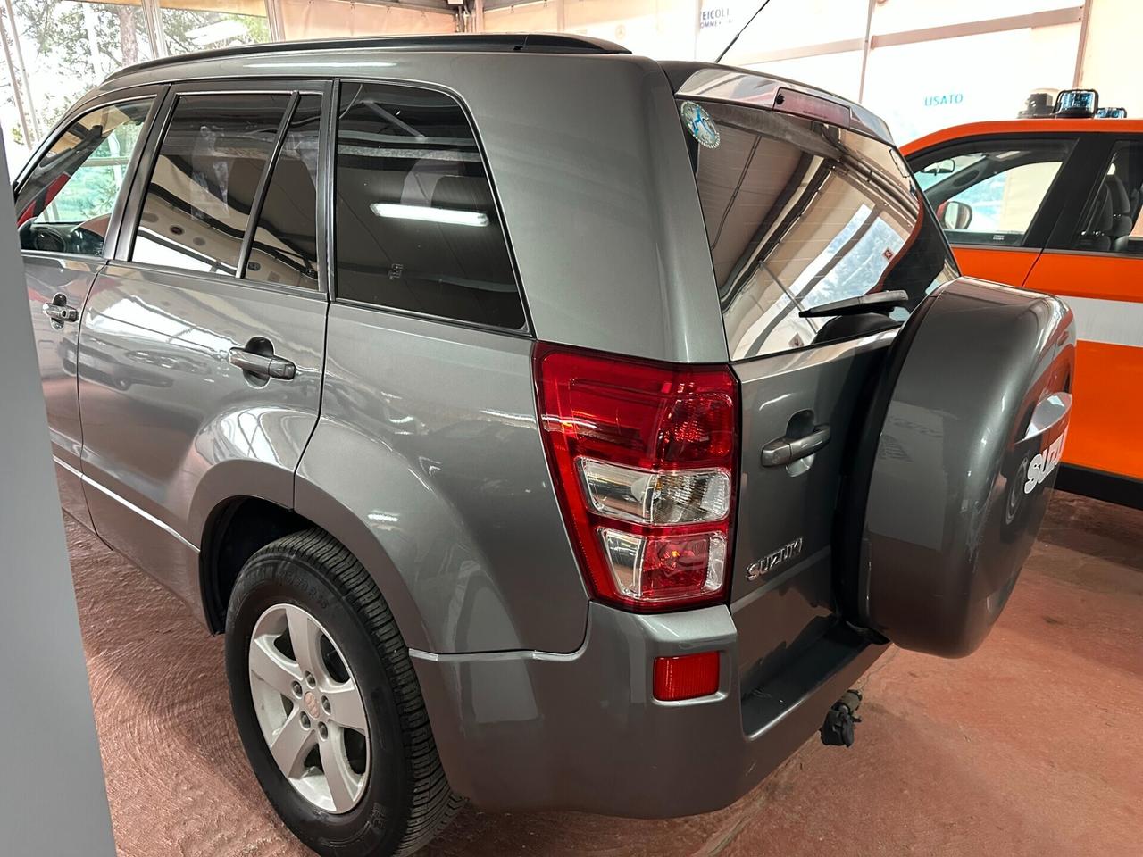 Suzuki Grand Vitara 1.9 DDiS 5 porte