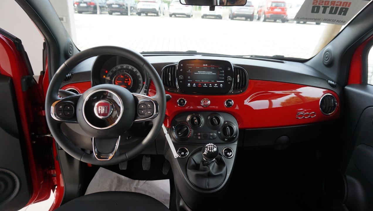 Fiat 500 1.0 hybrid (Red) 70cv