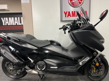 Yamaha TMAX DX