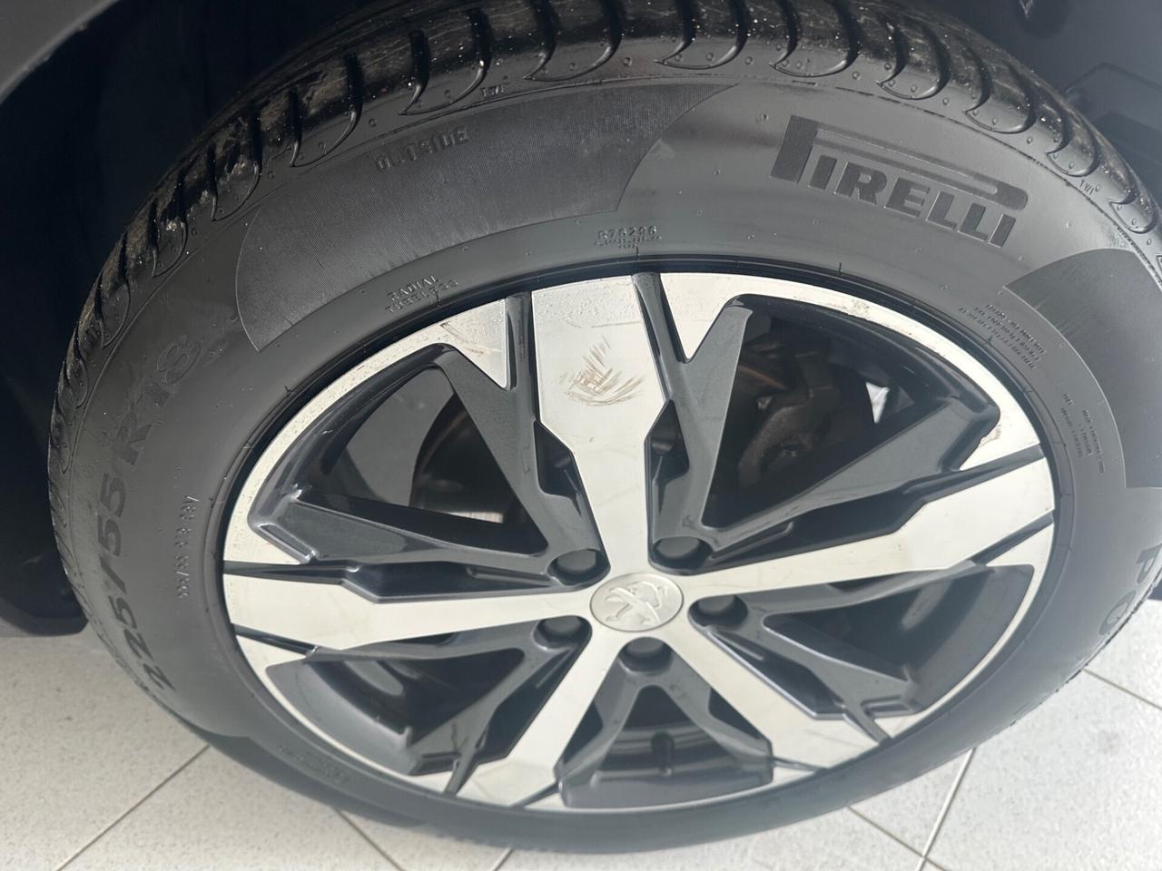 Peugeot 3008 BlueHDi 130 S&S EAT8 Allure Pack