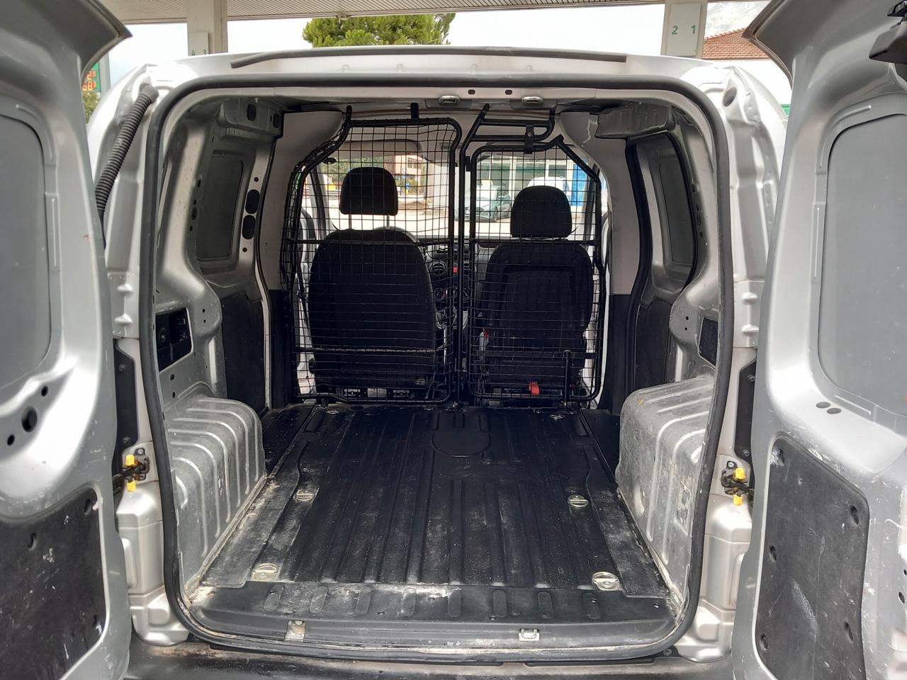 Peugeot Bipper 1300 HDI EURO 5