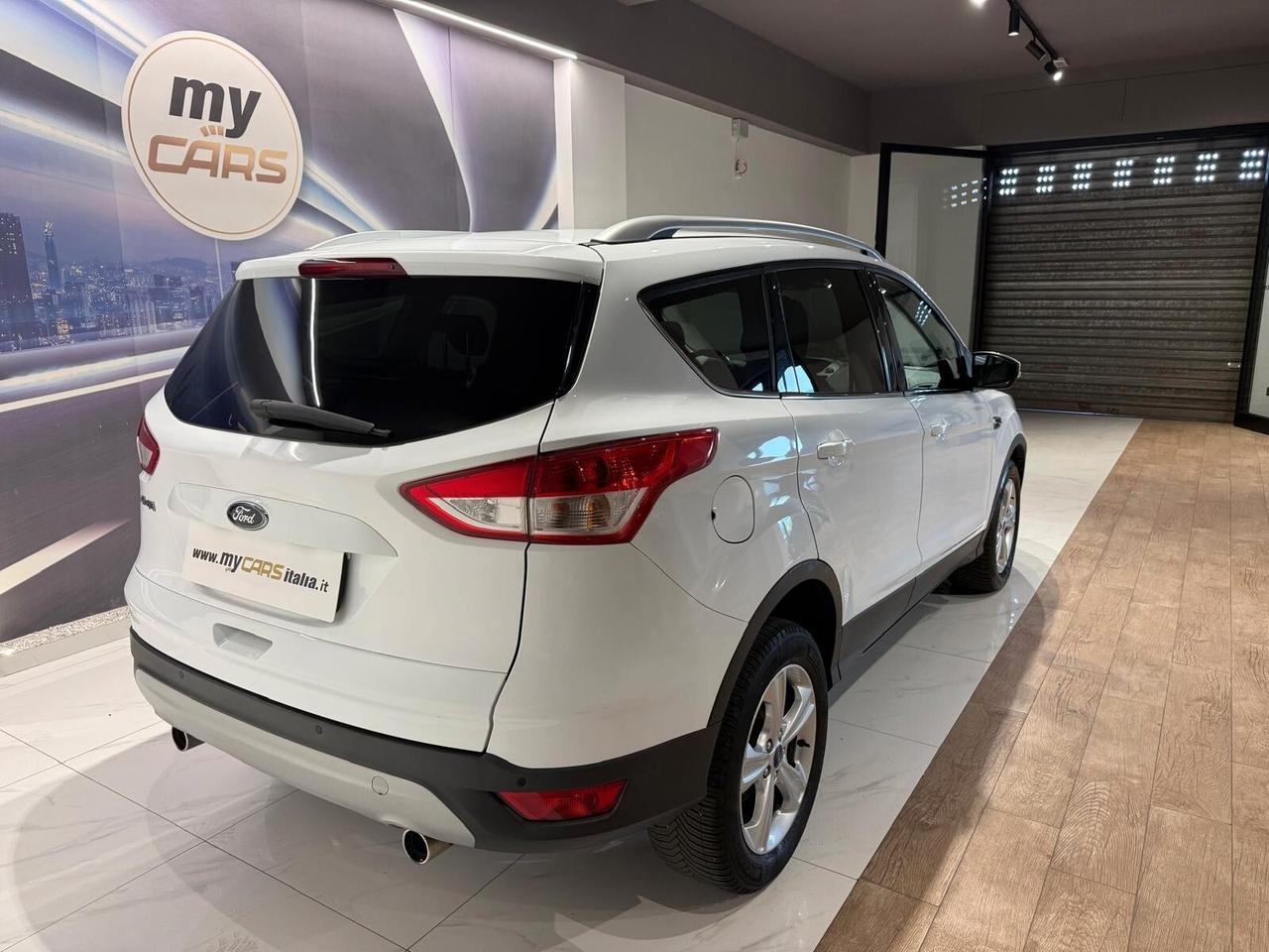 Ford Kuga 2.0 TDCI 115 CV 2WD Titanium