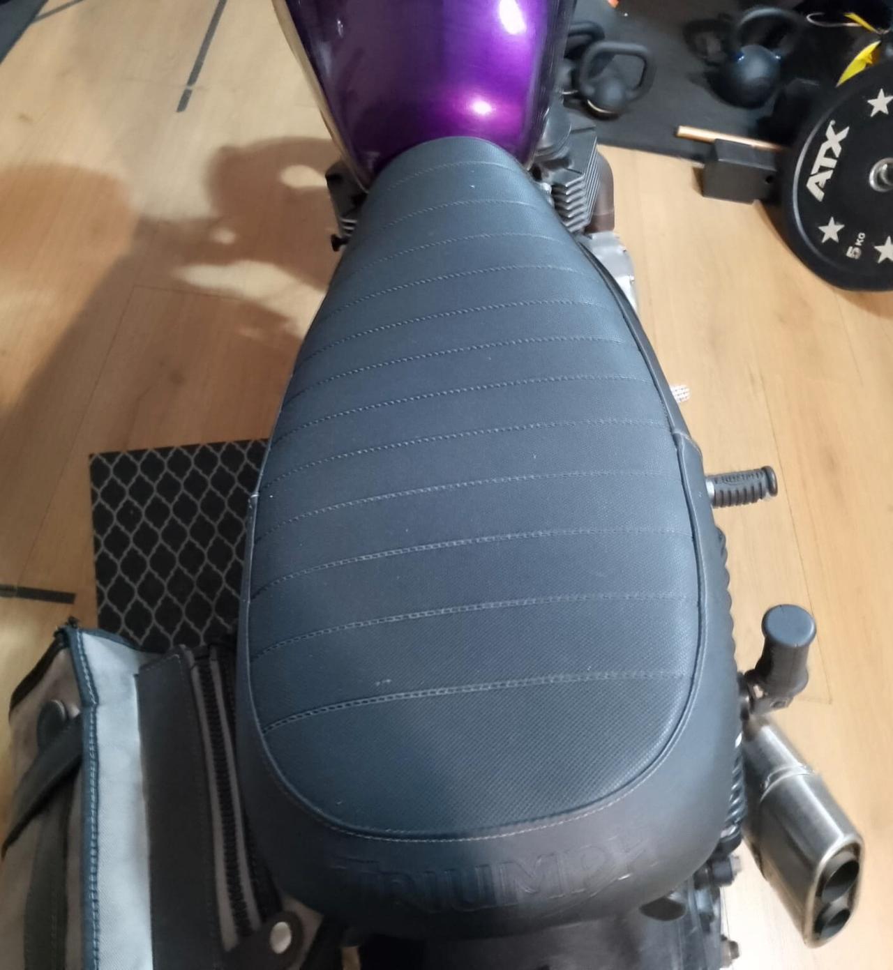Triumph Bonneville SE