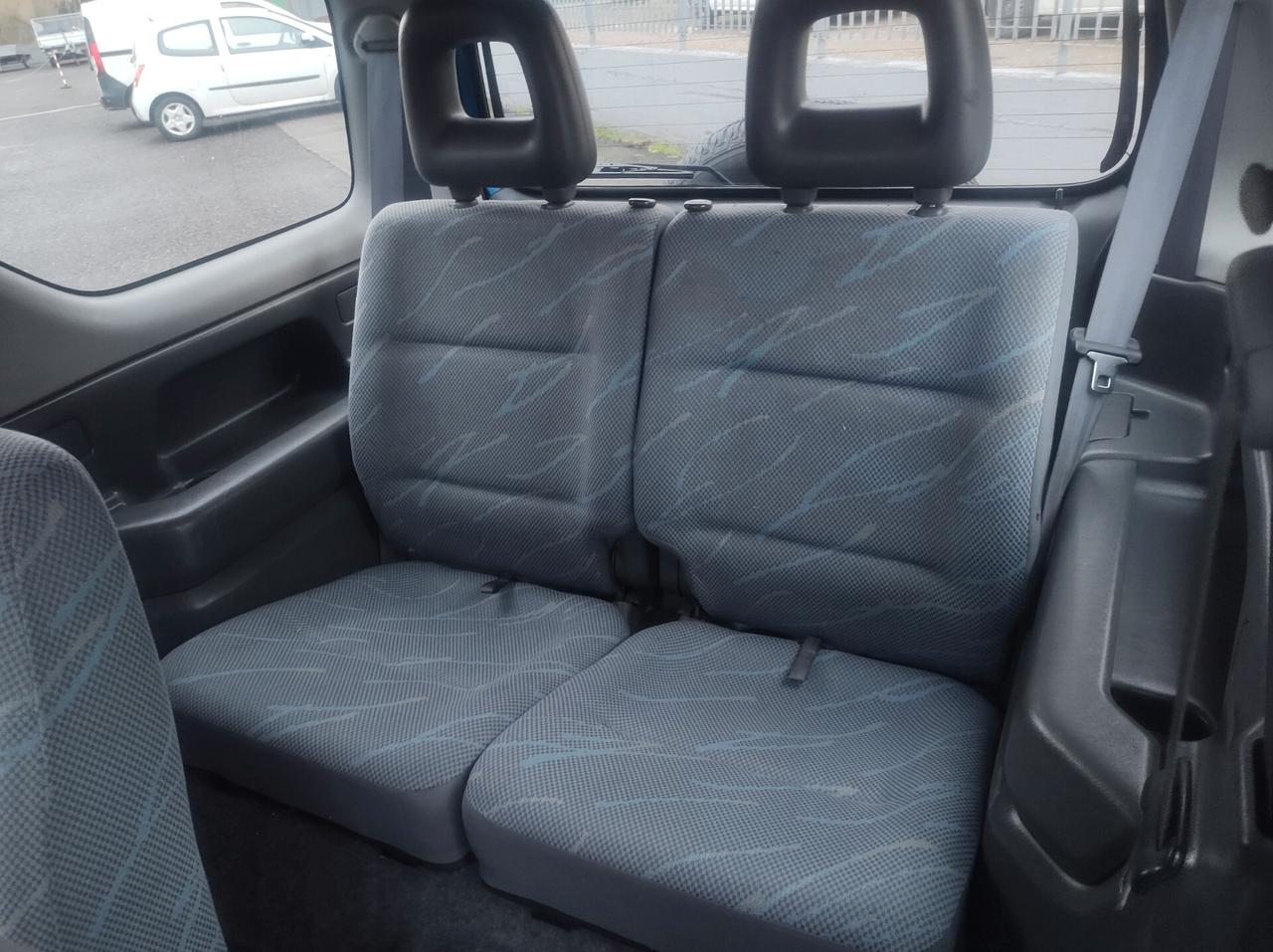 Suzuki Jimny 1.3i 16V cat 4WD JLX