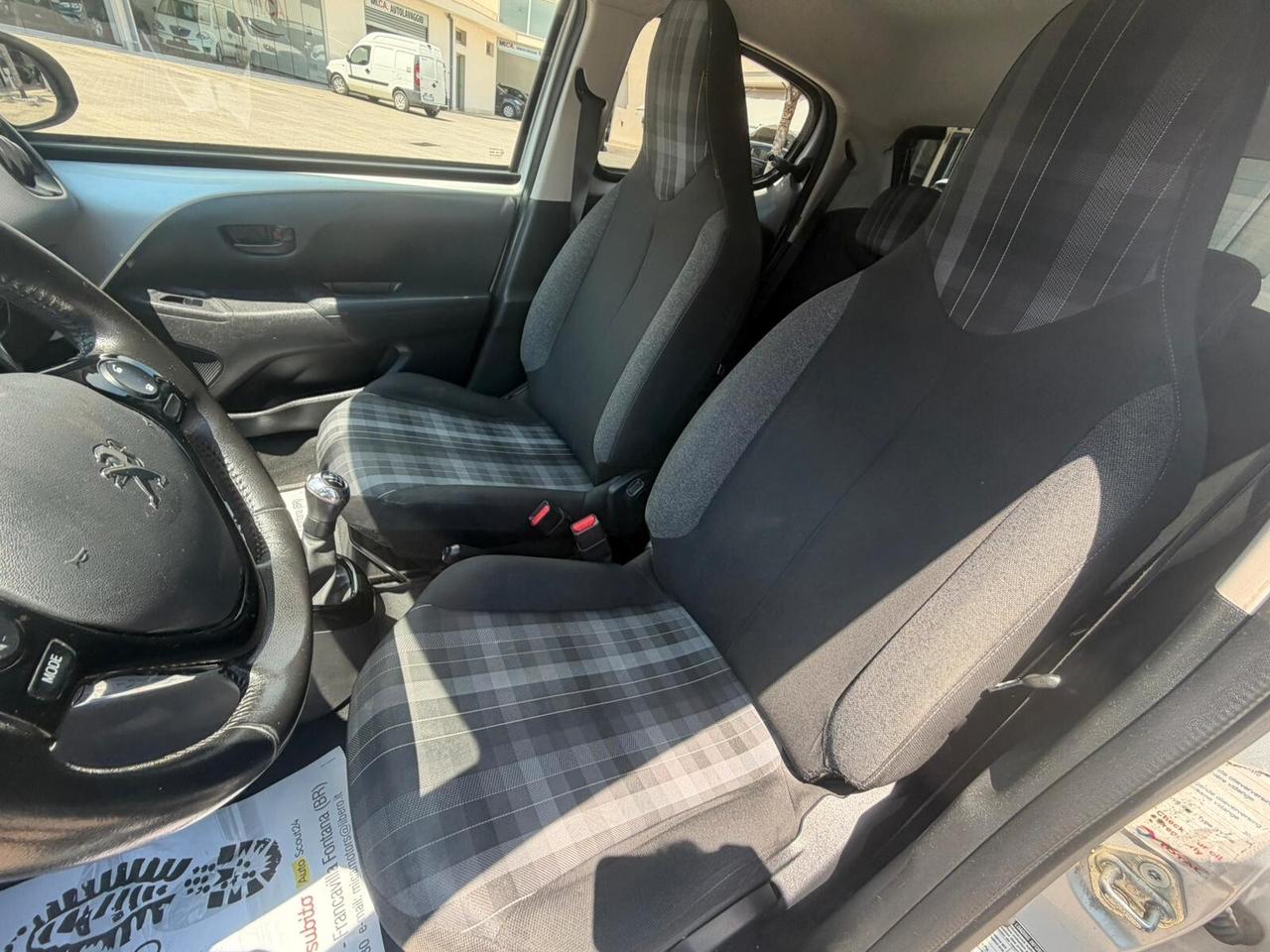 Peugeot 108 VTi 72 S&S 3 porte Allure