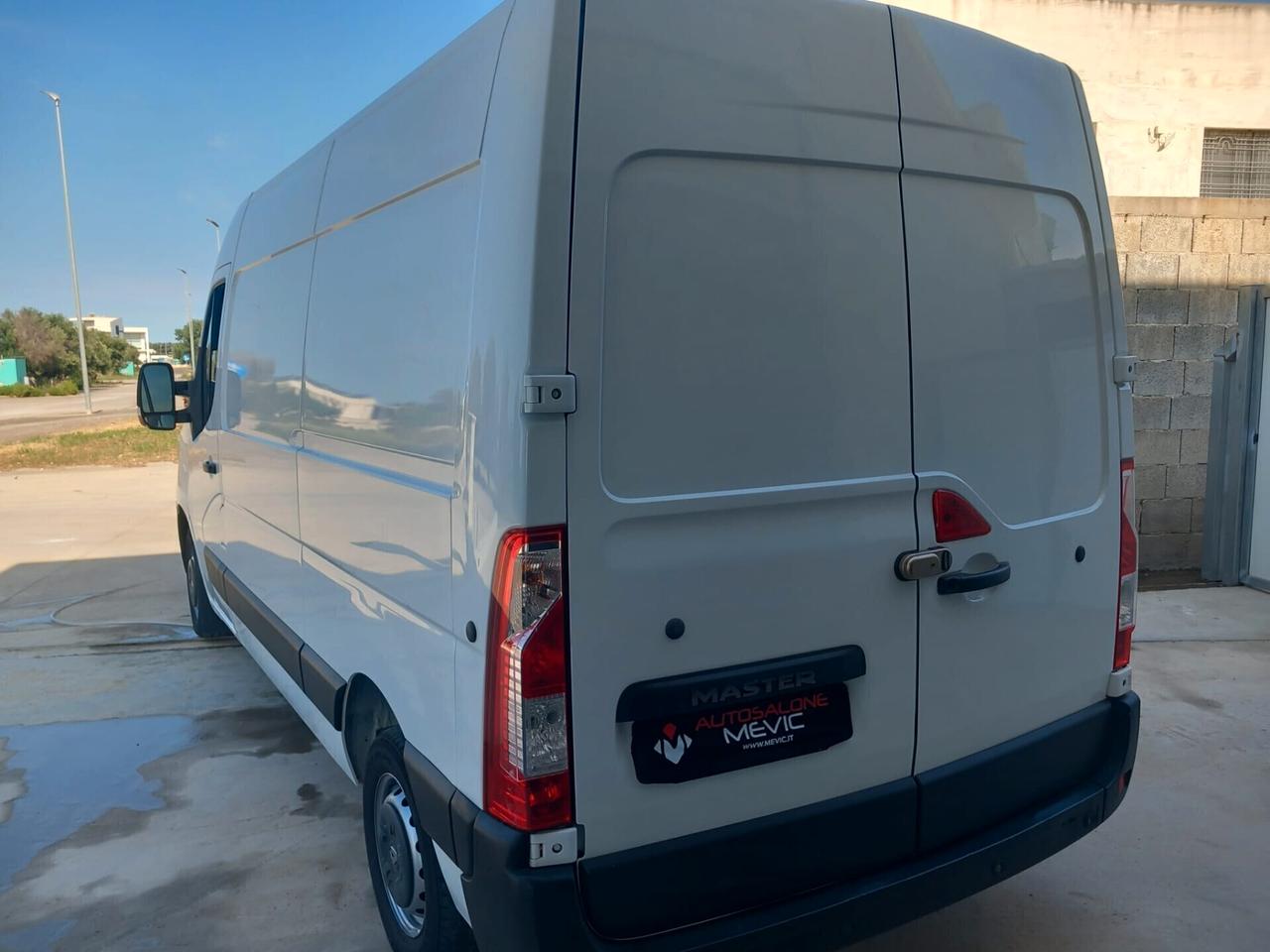 RENAULT MASTER-2019