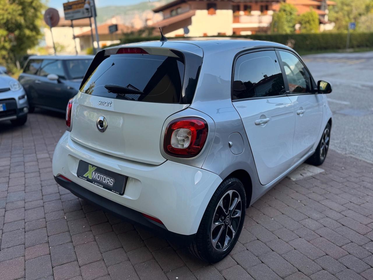 Smart ForFour 70 1.0 Passion