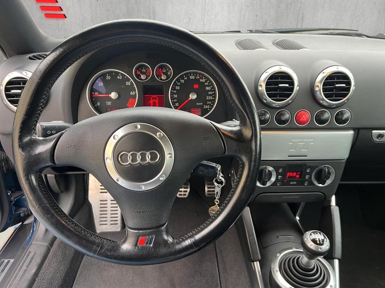 Audi TT Coupé 1.8 T 20V 179 CV ASI