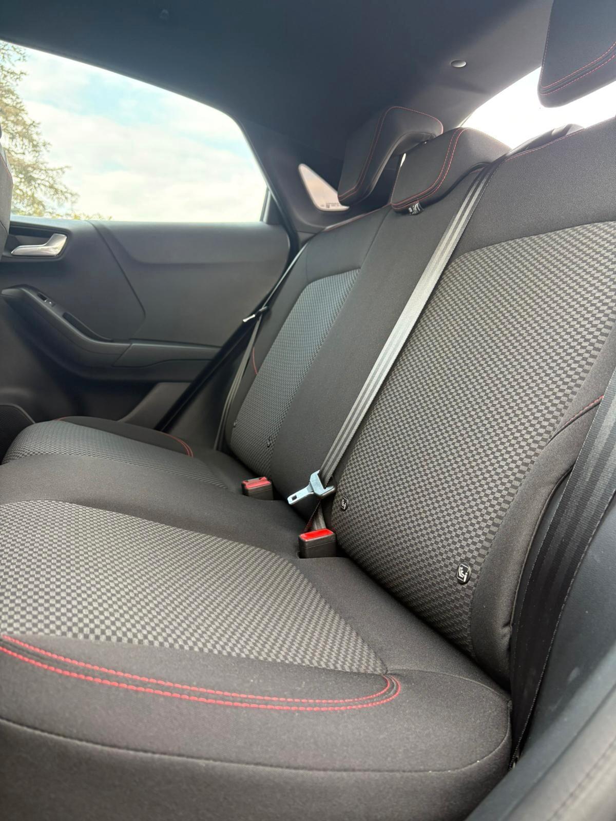 Ford Puma 1.0 EcoBoost Hybrid 125 CV S&S ST-Line