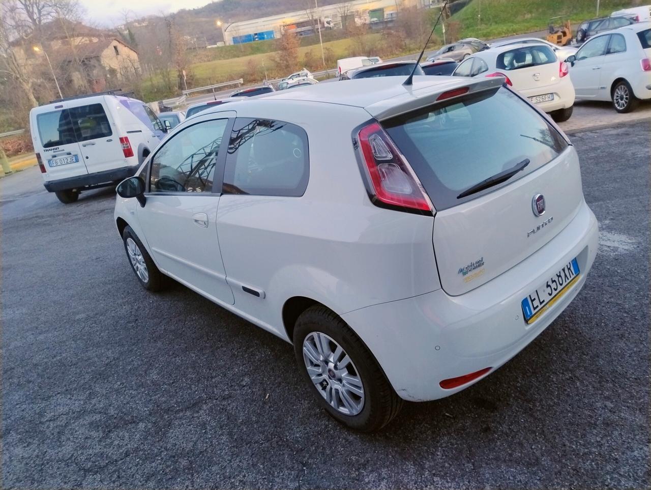 Fiat Punto evo 1.4 Natural Power BOMBOLE 2028