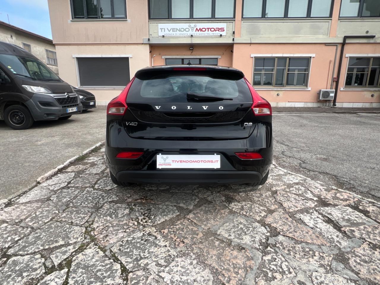 Volvo V40 D2 Momentum 2.0 120cv