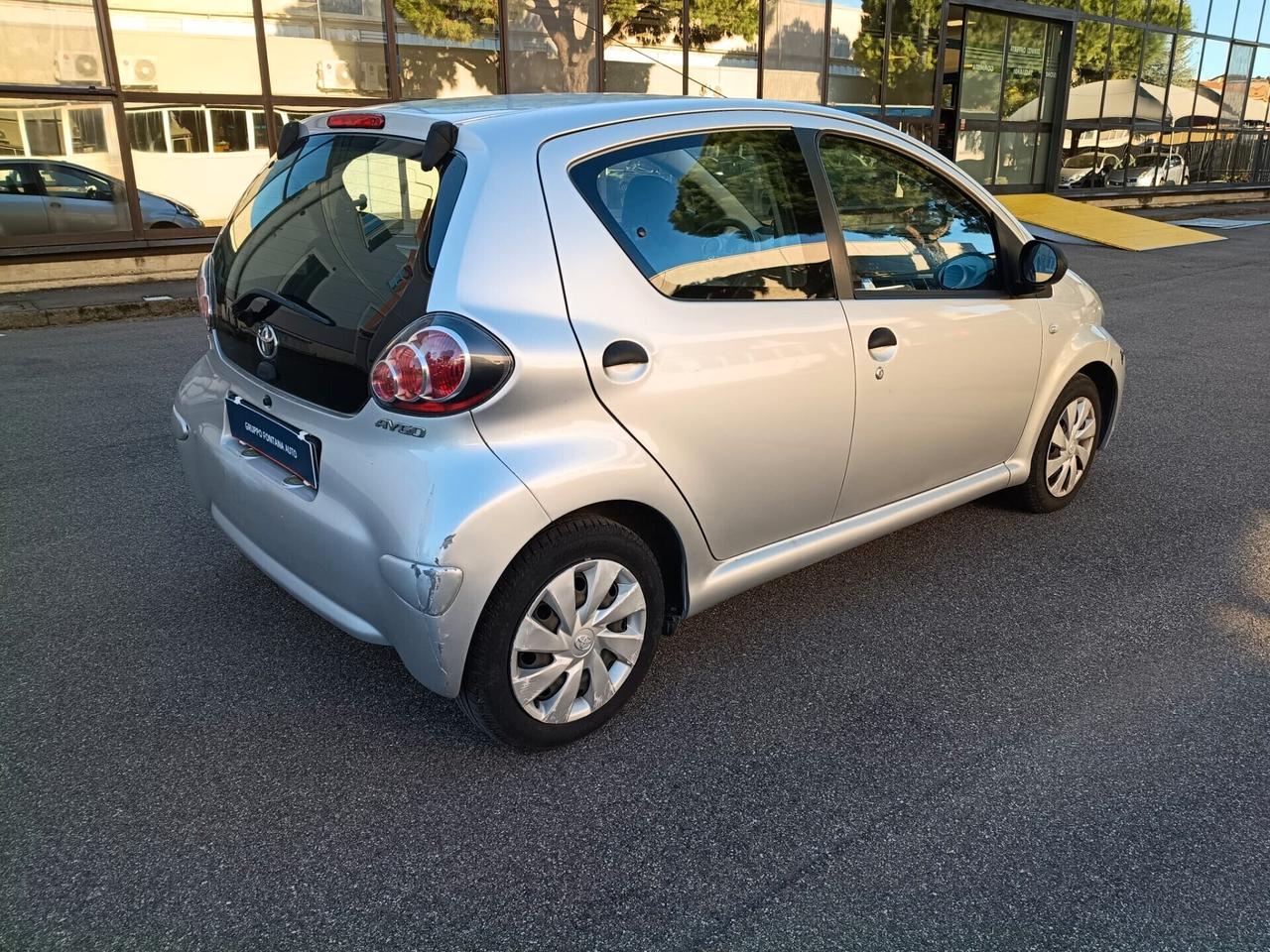 Toyota Aygo 69 CV 5 PORTE