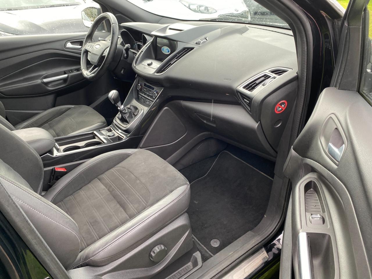 FORD - Kuga - 1.5 TDCI 120 CV 2WD ST-Line - NEOPATENTATI - FINANZIABILE - PERMUTE