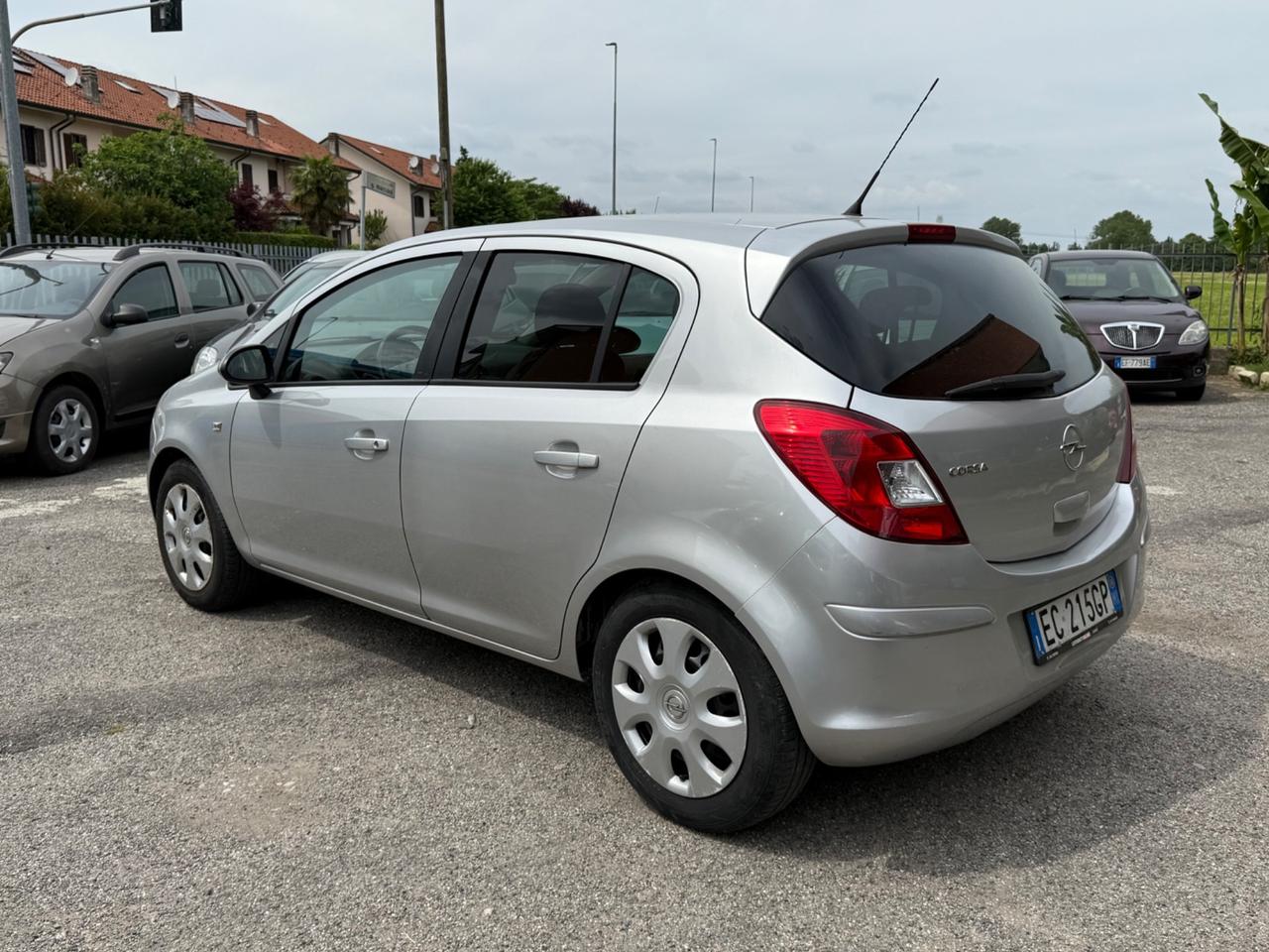 Opel Corsa 1.2 80CV 5 porte GPL-TECH Edition