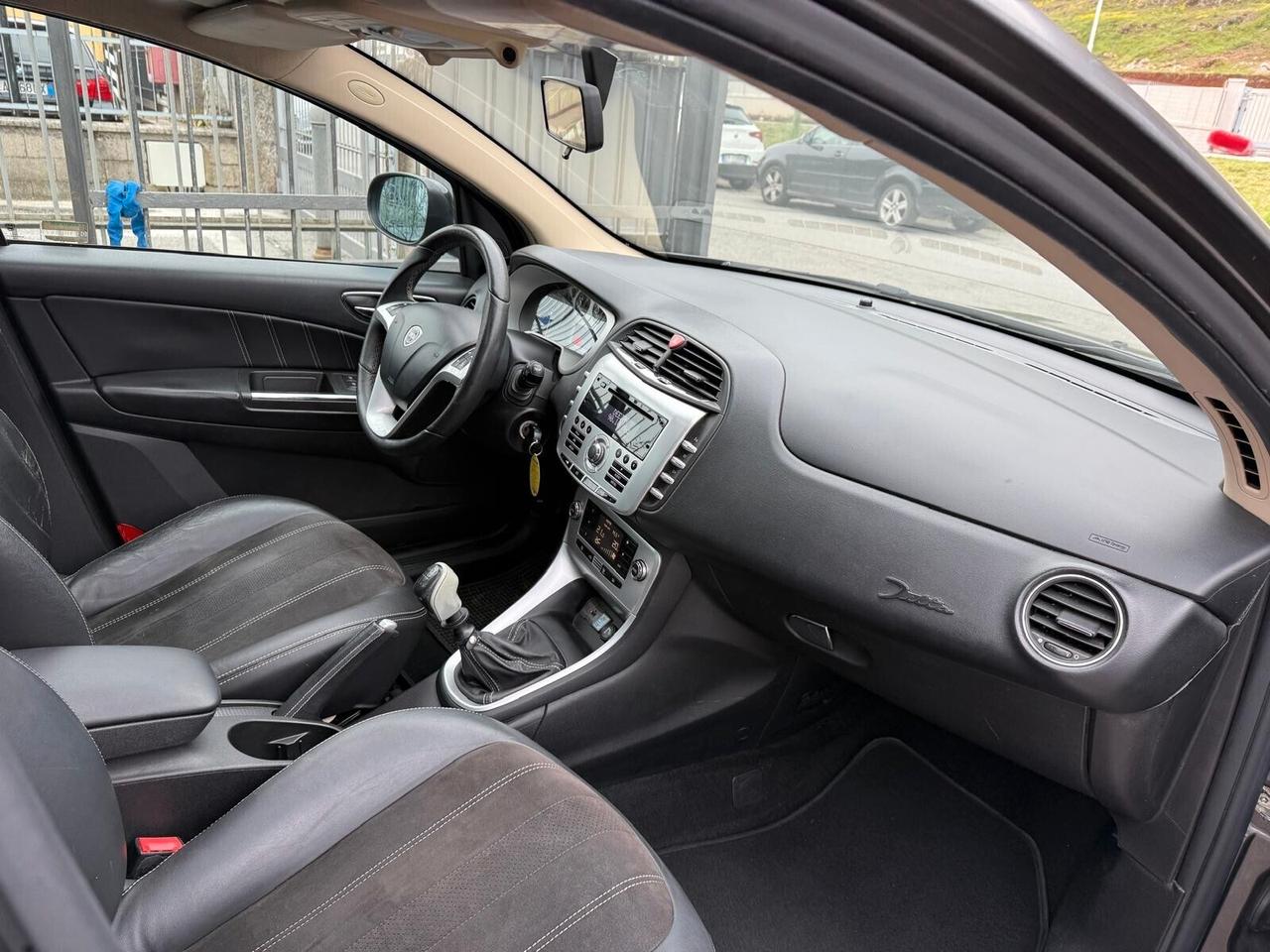 LANCIA DELTA 1400 PLATINO TETTO APRIBILE PANORAMICO