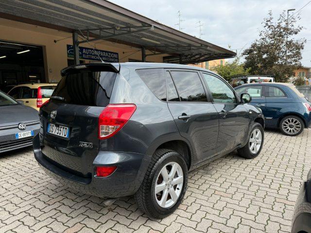 TOYOTA RAV 4 RAV4 2.2 D-4D 136 CV DPF