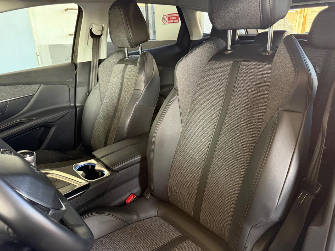 Peugeot 3008 BlueHDi 130 S&S Allure