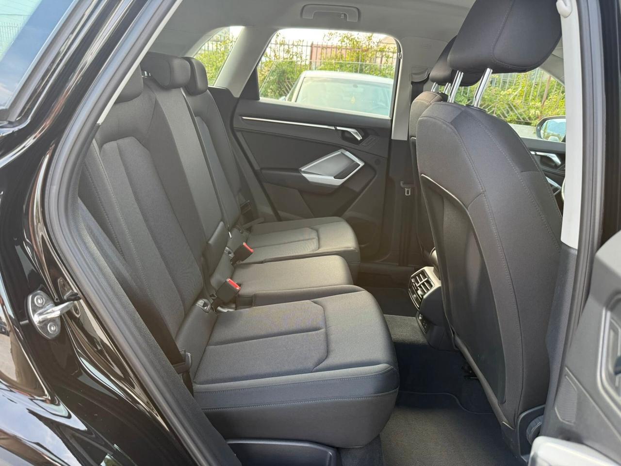 Audi Q3 2.0 Tdi 150CV -S TRONIC- LED-CARPLAY