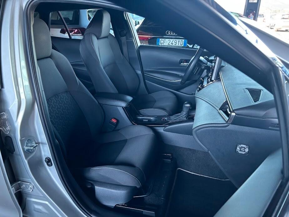 Toyota Corolla Touring Sports 2.0 Hybrid Lounge