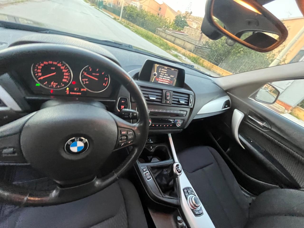 Bmw 120 120d xDrive 5p. Urban