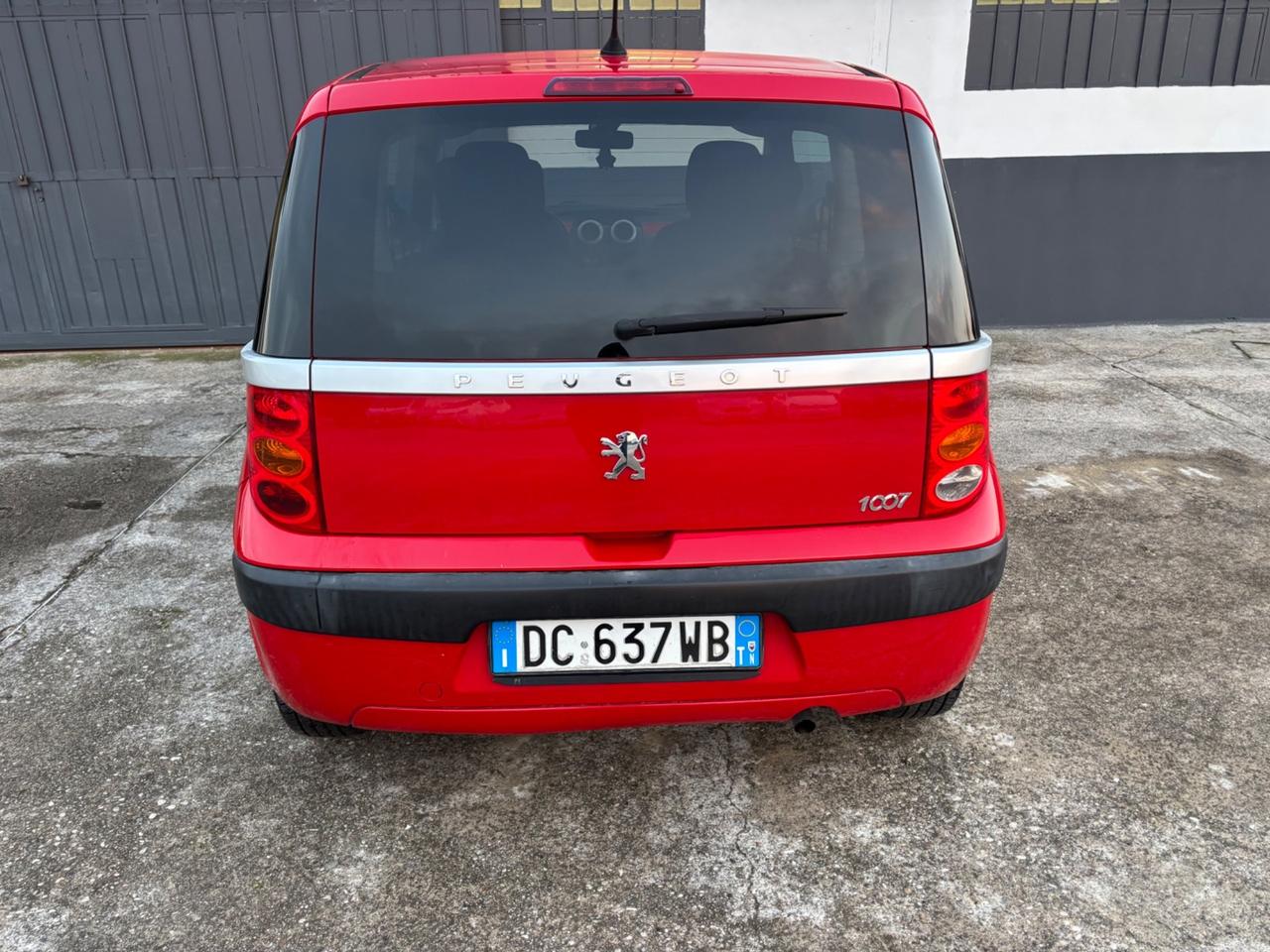 Peugeot 1007 1.4 benzina. Garanzia 12 mesi. Neop..