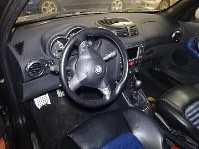 Alfa Romeo 147 gta 3.2 v6