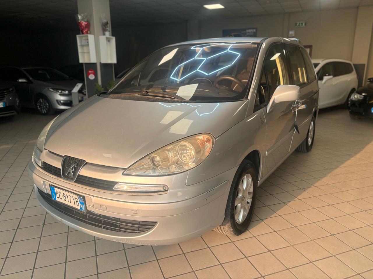 Peugeot 807 2.0 HDi FAP ST