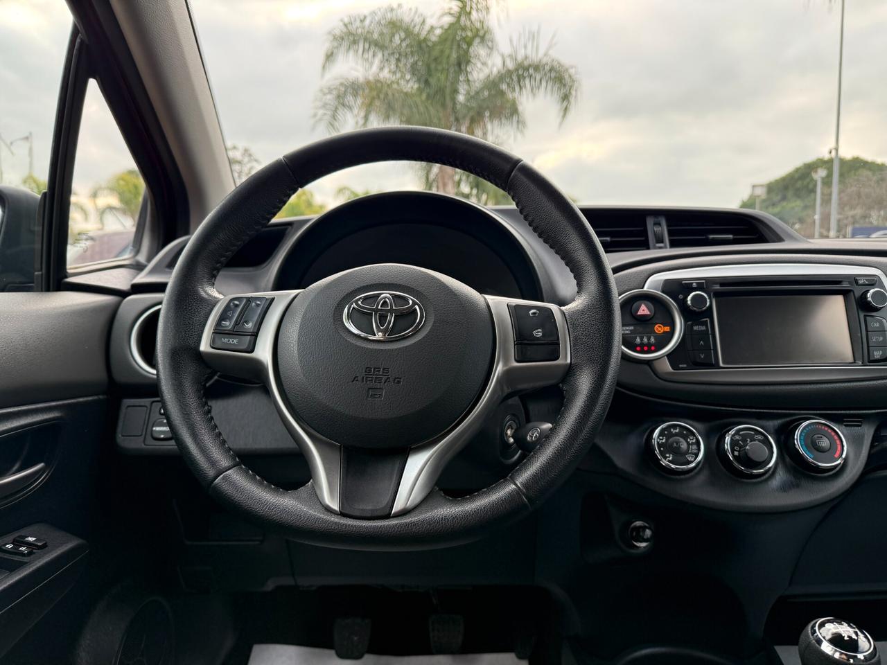 Toyota Yaris 1.4 D-4D 90 Cv 5 porte Lounge Navi