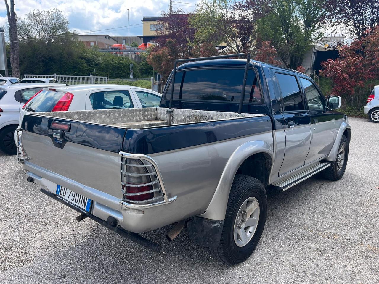 Mitsubishi L200 2.5 TDI 4WD Double Cab Pick-up GLS