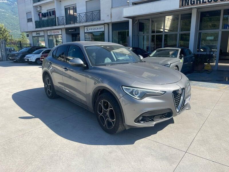 Alfa Romeo Stelvio 2.2 t Executive Q4 190cv auto my19