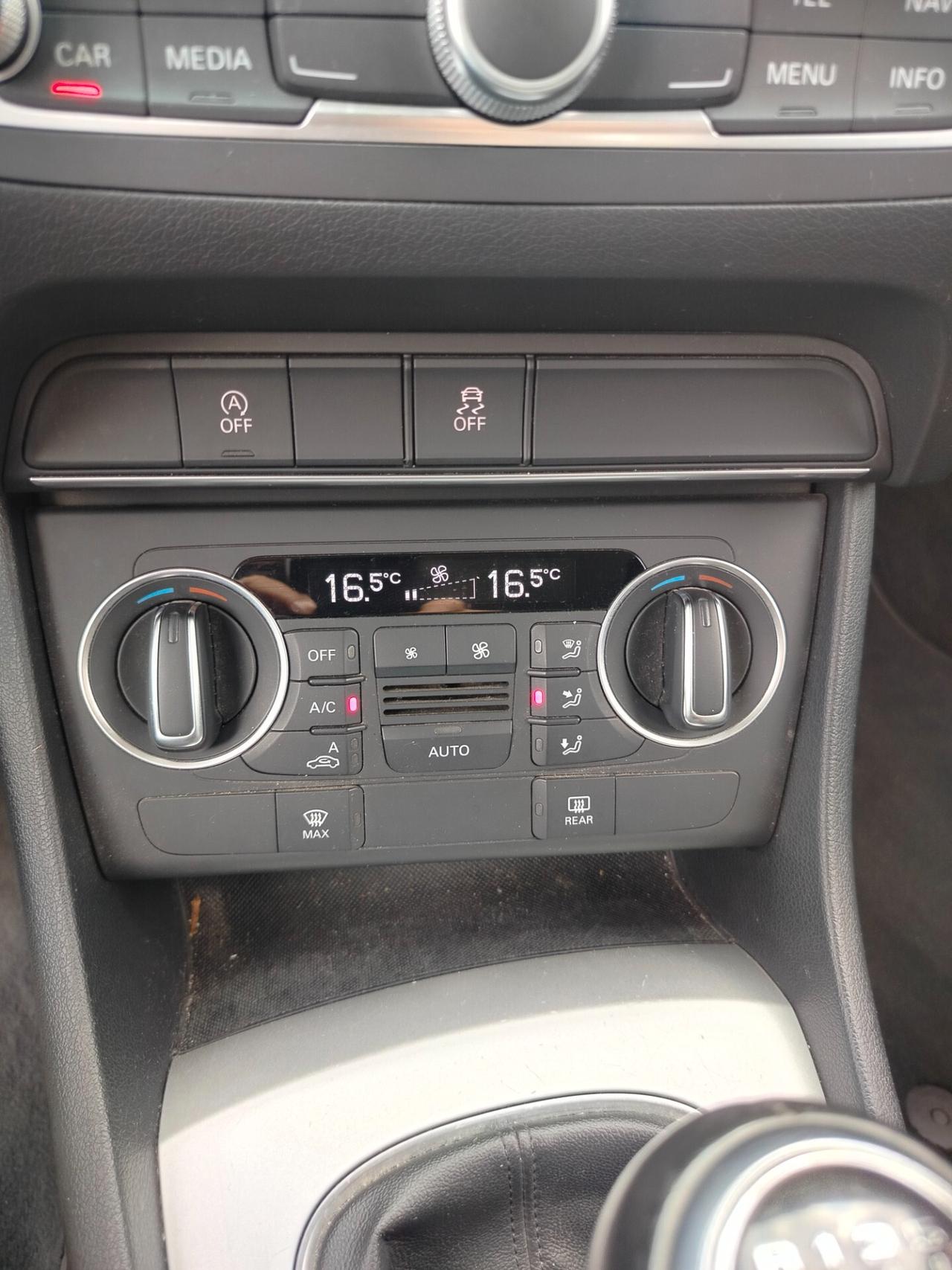Audi Q3 2.0 TDI 120 CV Business