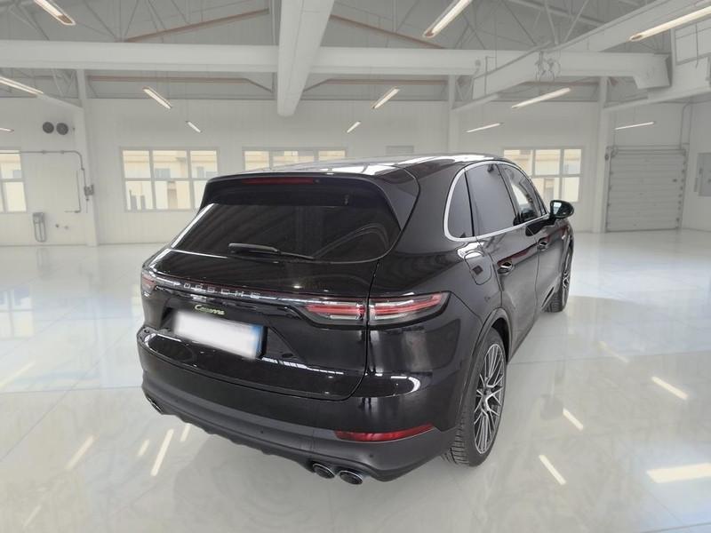 PORSCHE CAYENNE 3.0 V6 E-HYBRID AUTO SUV