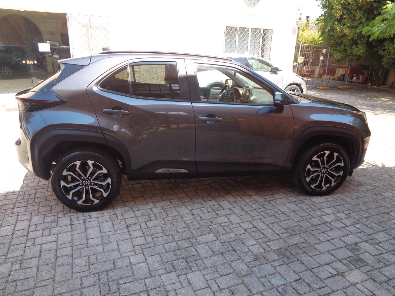 Toyota Yaris Cross 1.5 Hybrid 5p. E-CVT Trend NESSUN VINCOLO DI FINANZIAMENTO
