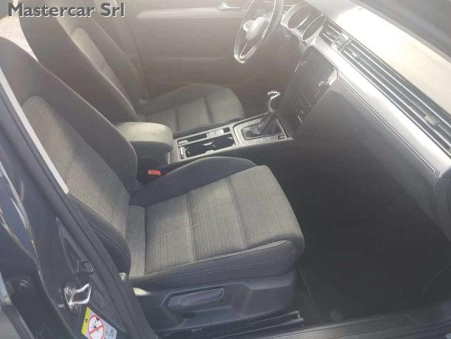 VOLKSWAGEN Passat Variant 2.0 tdi 150cv Business SCR EVO - GD114TJ
