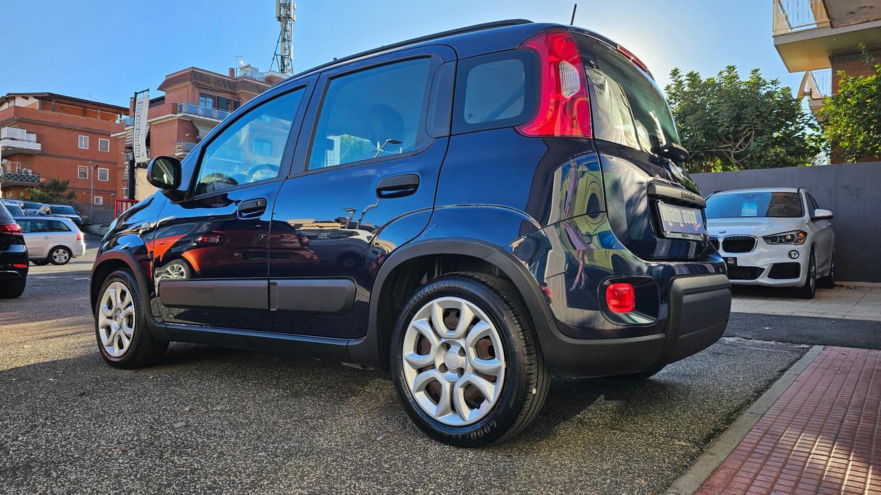 Fiat Panda 1.0 FireFly S&S Hybrid City Cross UNIPRO' NO NOLEGGIO