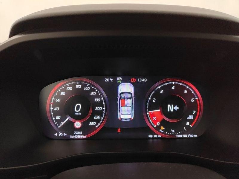 Volvo XC40 XC40 T2 Momentum - OK PER NEOPATENTATI !