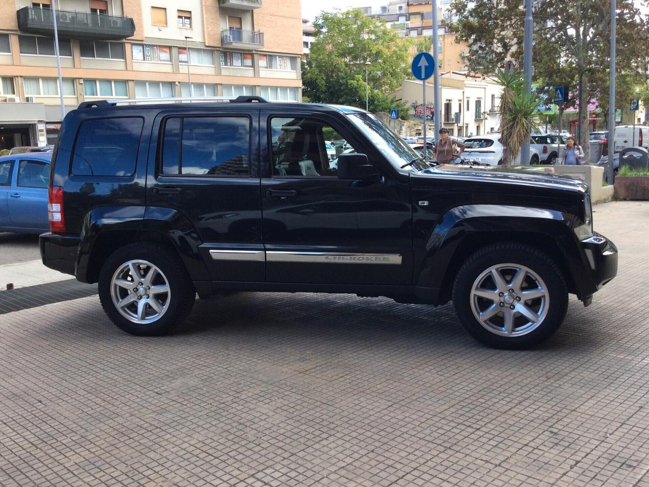 Jeep Cherokee 2.8 CRD DPF Limited Auto
