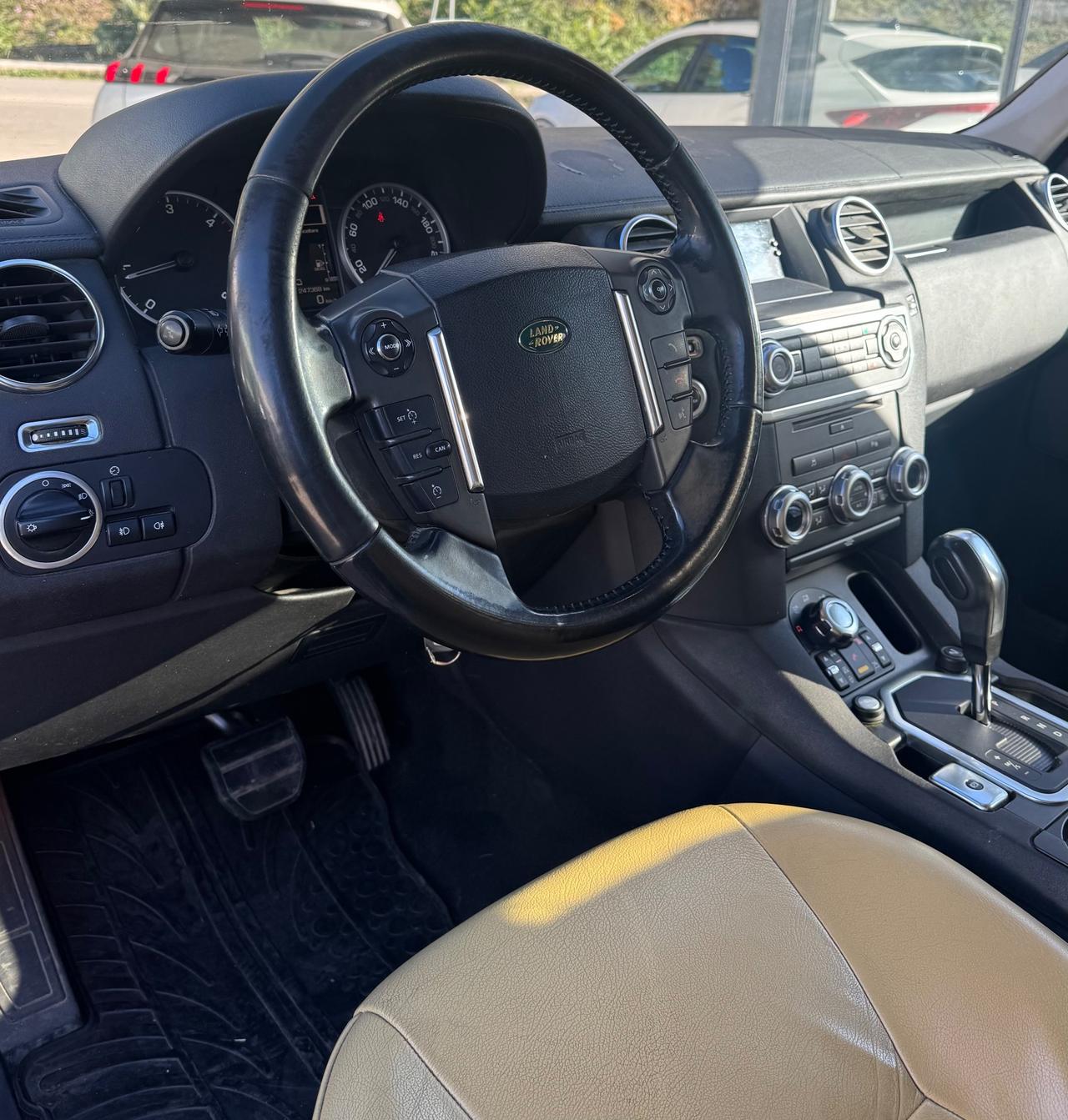 Land Rover Discovery 4 3.0 SDV6 245CV SE