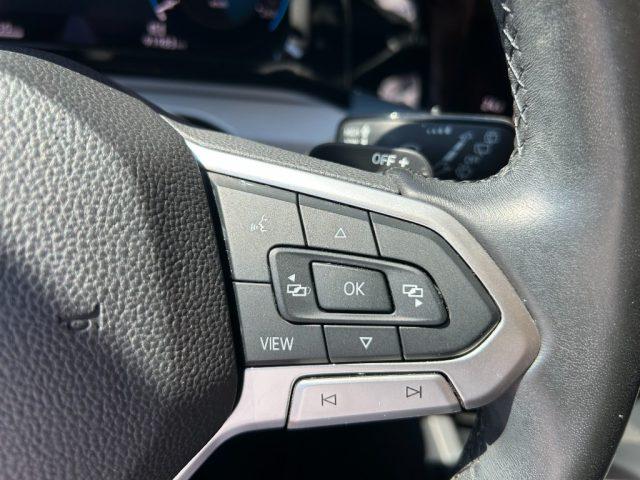 VOLKSWAGEN Golf 1.5 TGI DSG Life