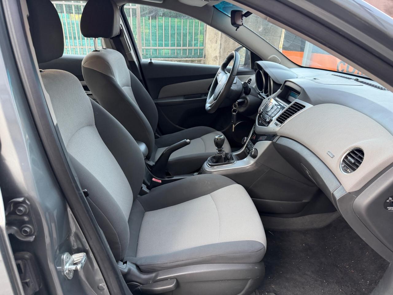 CHEVROLET CRUZE 1.6 BENZ-GPL 2030 NEOPATENTATI