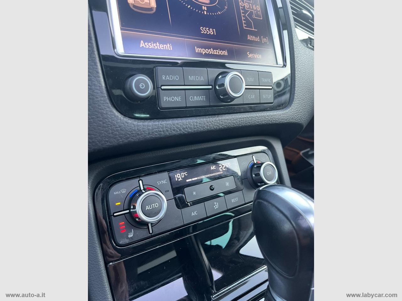 VOLKSWAGEN Touareg 3.0 TDI 204CV tip. BMT Executive