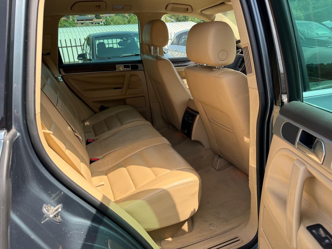VW TOUAREG R5 2.5TDI 174CV MANUALE/150.000KM