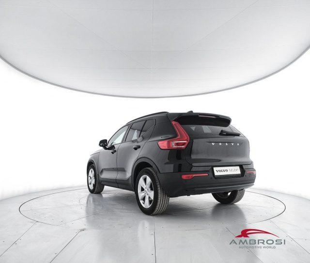 VOLVO XC40 T2 automatico Essential