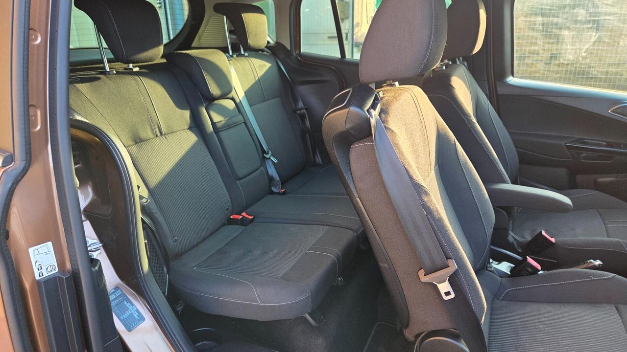 Ford B-Max 1.6 105 CV Powershift Titanium neo patentati