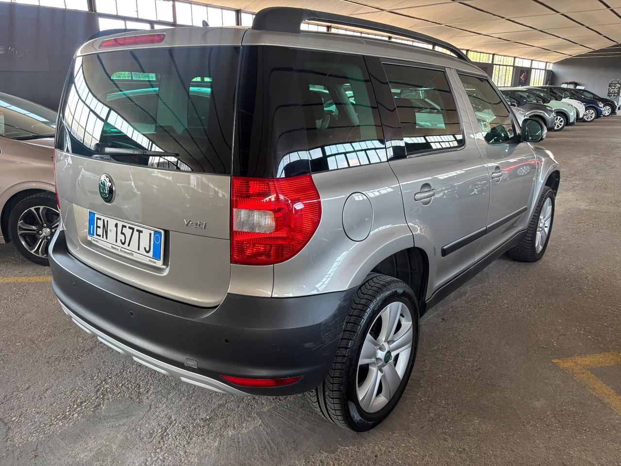 Skoda Yeti 1.2 TSI DSG 77KW 105CV Ambition AUTOMATICA