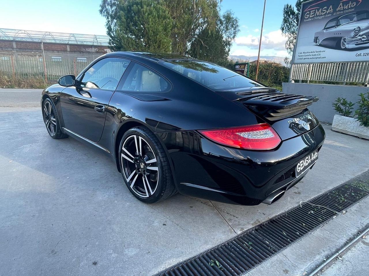 Porsche 911 Carrera Coupé