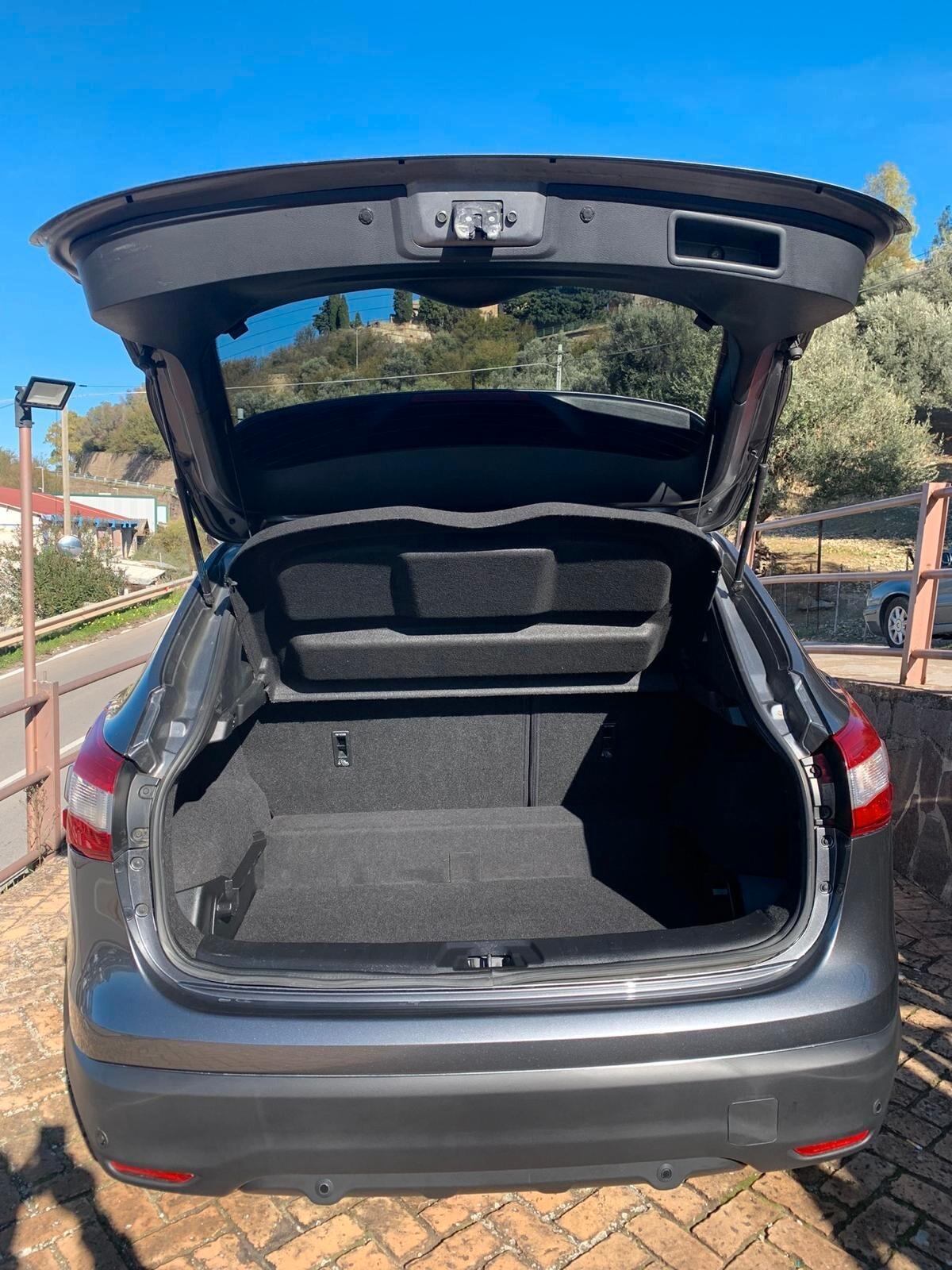 Nissan Qashqai 1.5 dCi Acenta Premium