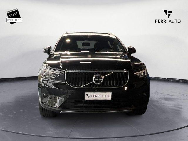 VOLVO XC40 T2 automatico Micro Hybrid Core