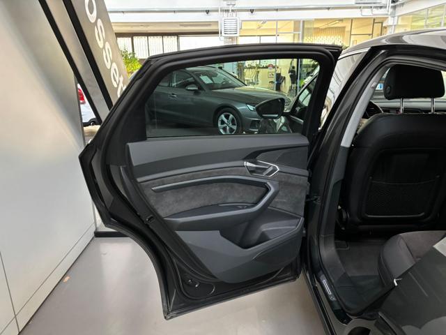 AUDI Q8 e-tron SPORTBACK 50 quattro S line edition